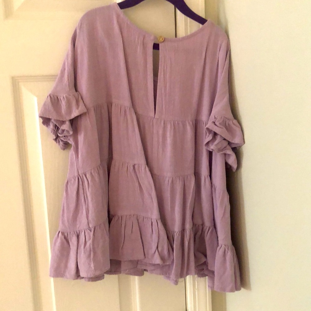 Pants Store Ruffle Top - Picture 2 of 3